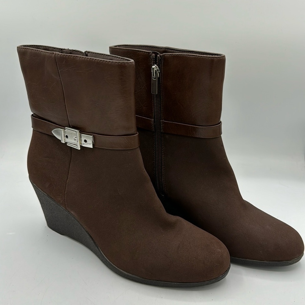 American Living Zola Ankle boots Size 8.5B, new without box